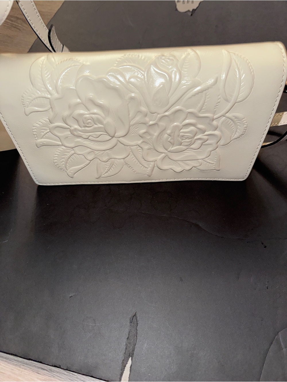 Patricia Nash Kent Burnished Rose Tooled Leather Crossbody Latte with Dust Bag - Picture 7 of 12